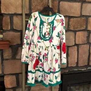 Matilda Jane girls Sz 6 Christmas dress. Washed in cold and laid flat to dry.GUC